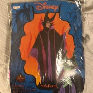 Maleficent size 12
